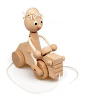 Деревянная каталка мальчик на тракторе из буковой древесины от 3 лет