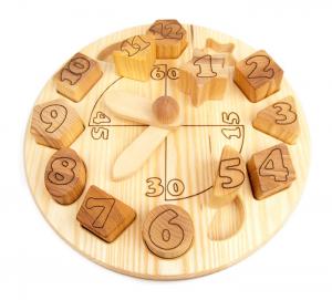 Holzspielzeug Montessori-Lernuhr mit 12 Stecksteinen aus Eschenholz für Kleinkinder